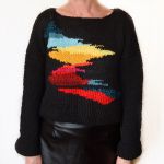 Luźny sweter oversize ręcznie robiony na drutach